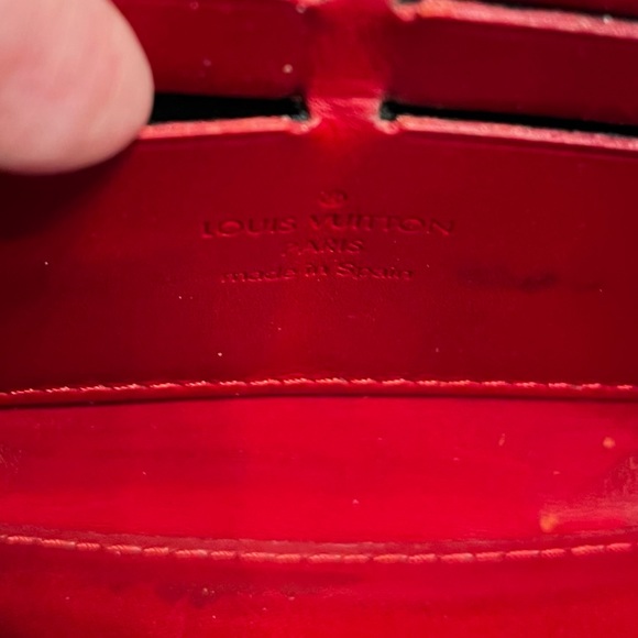Louis Vuitton cherry red Vernis clutch zippy wallet - Picture 7 of 14